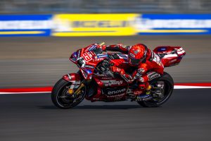 Marc Márquez contém avanço de Martín e sobrevive ao domínio da Aprilia na Indonésia